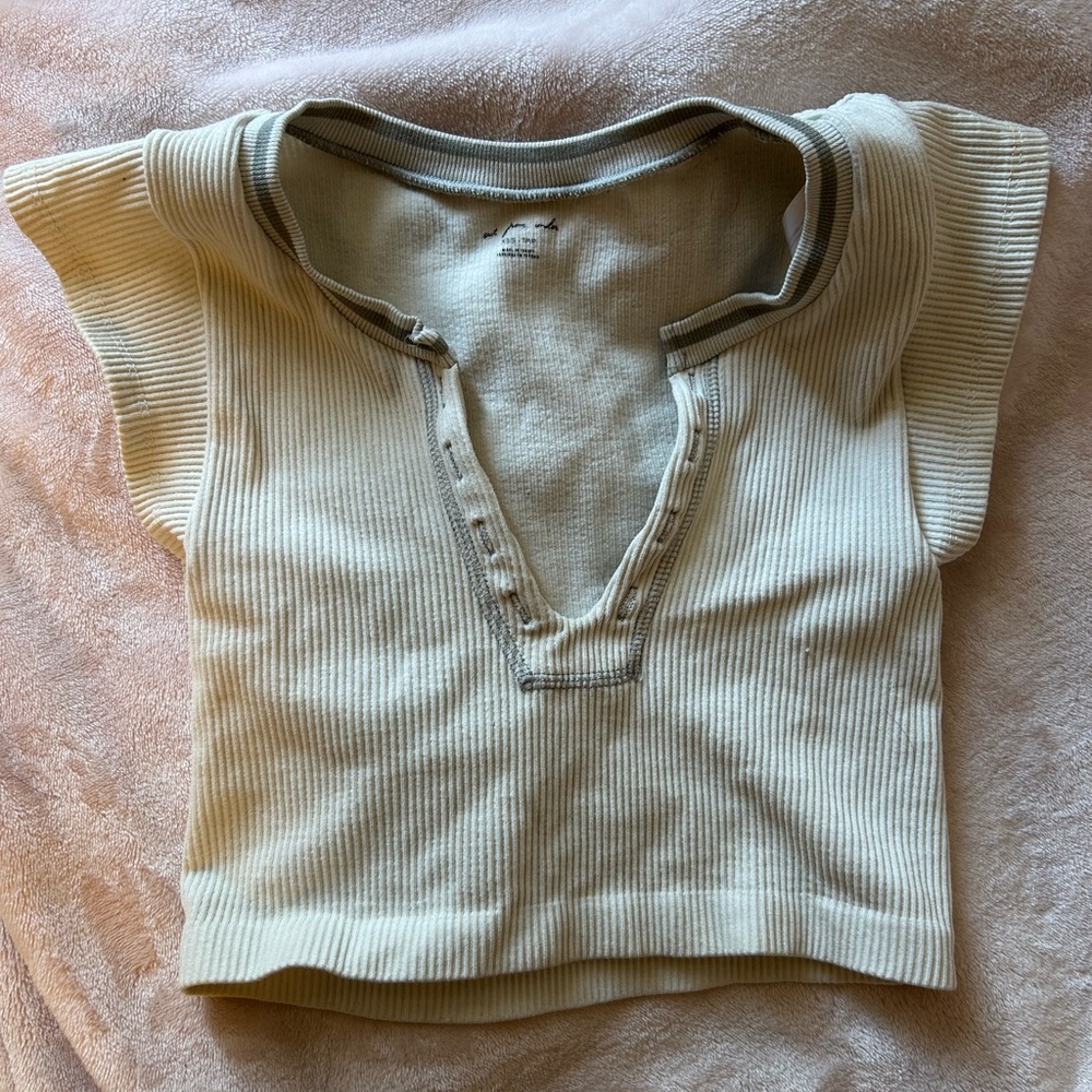 Urban outfitters crop top